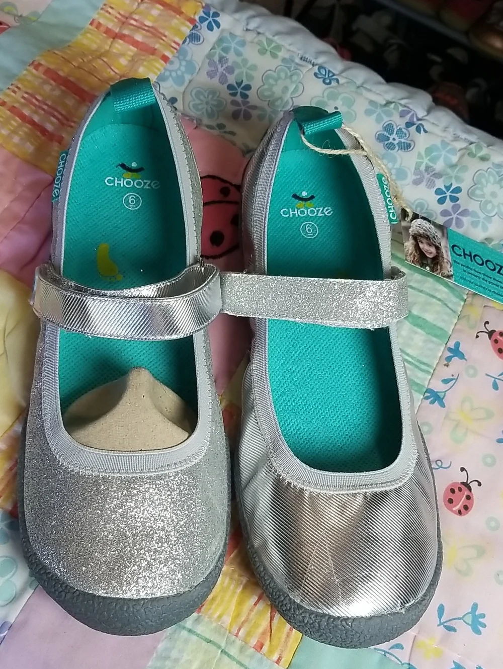 Chooze Silver Glitter Mary Jane Shoes Size 6 NWT But Imperfect Please See Photos